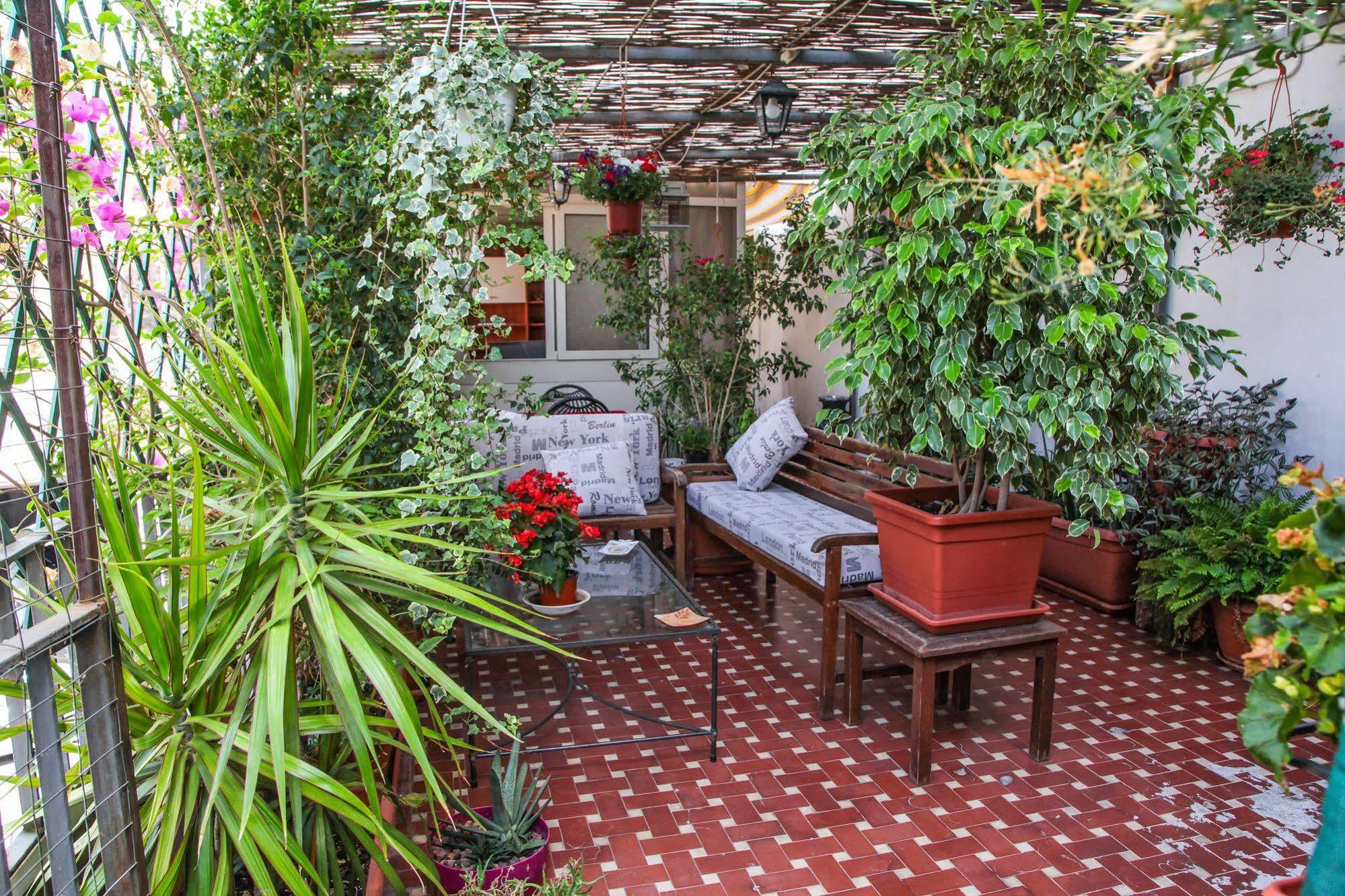 Crispi Rooms Катания Экстерьер фото